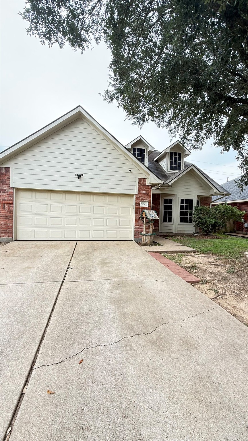 21207 Woodland Green Drive Katy TX 77449