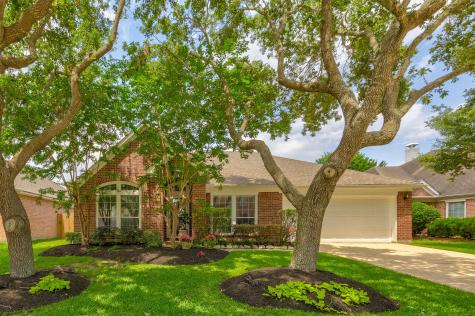 4416 Blossomwood Drive League City TX 77573