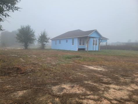 127 Road 5132 Cleveland TX 77327