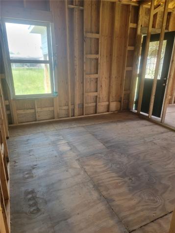 127 Road 5132 Cleveland TX 77327