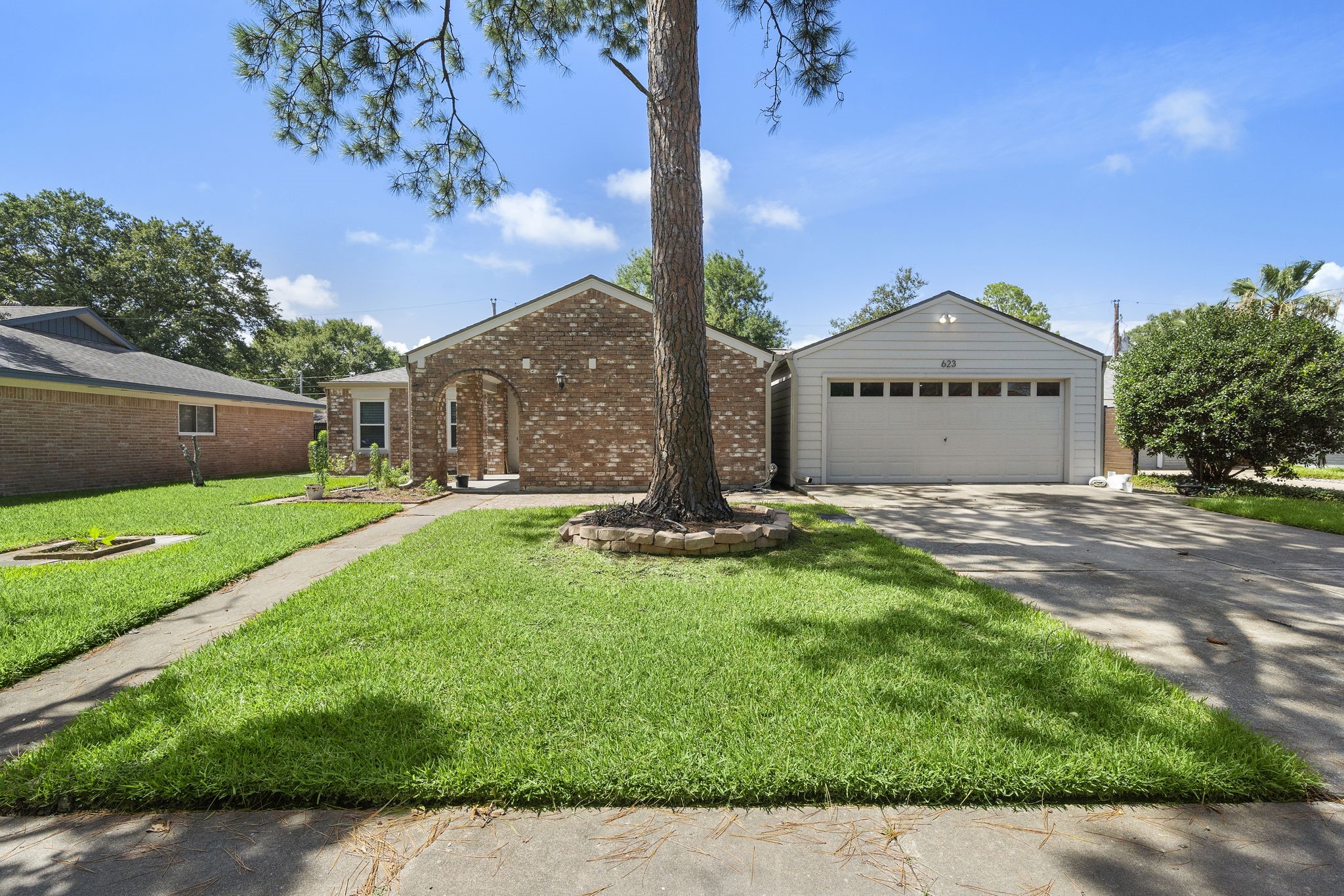 623 Bayview Drive El Lago TX 77586