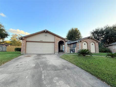 1303 Sterling Green Court Houston TX 77015
