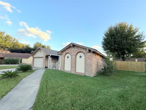 1303 Sterling Green Court Houston TX 77015