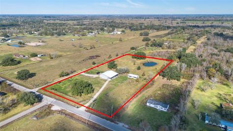 1210 County Road 32 Angleton TX 77515