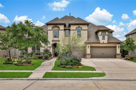 1401 Summer Field Lane Friendswood TX 77546