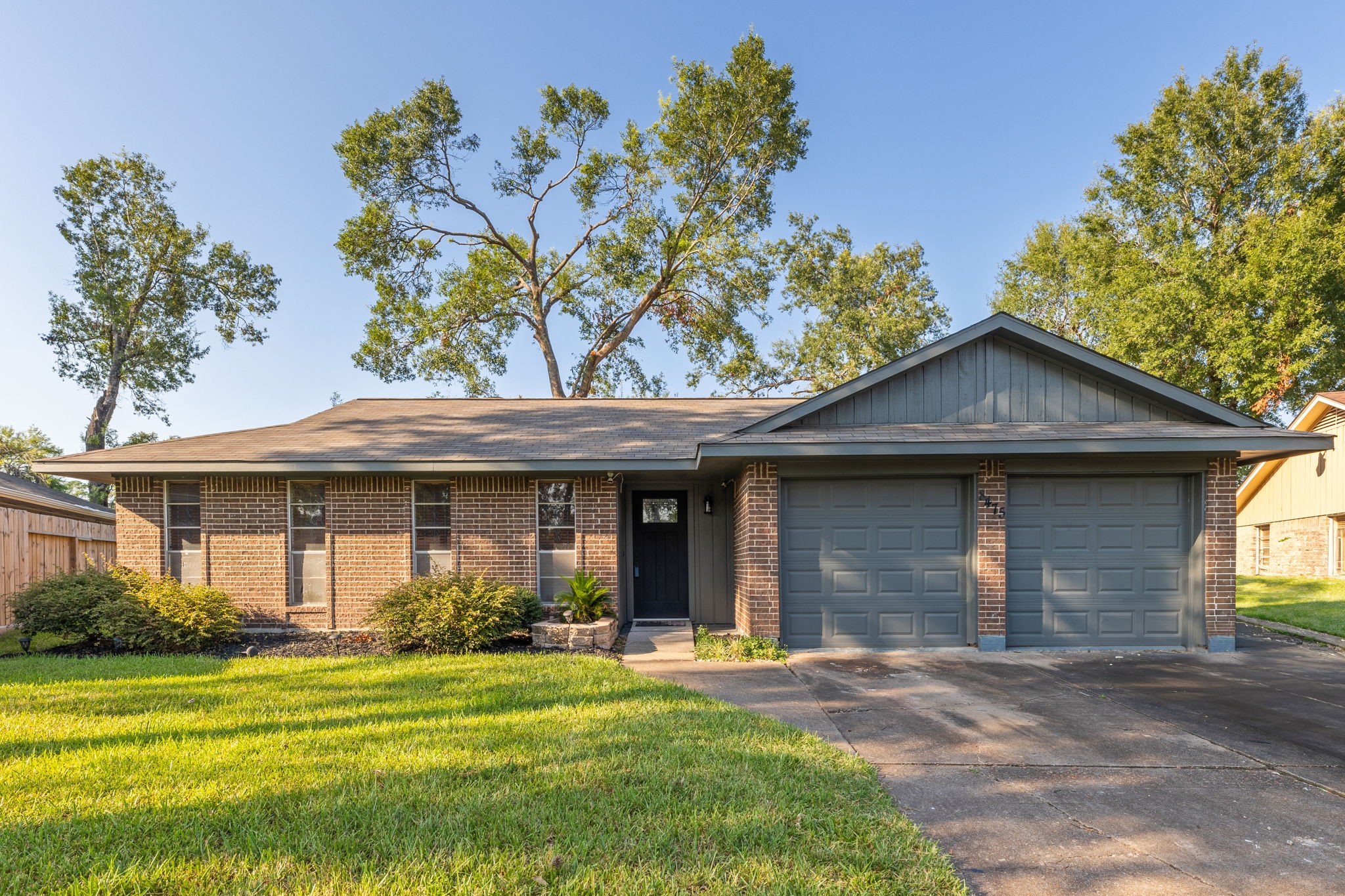8475 Claiborne Street Houston TX 77078