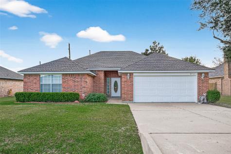 8718 Rowen Court Needville TX 77461
