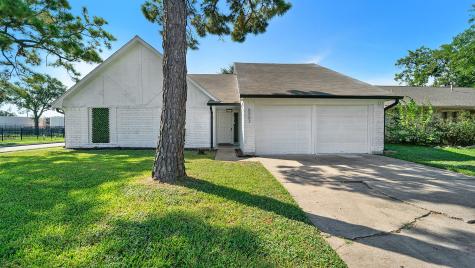 6003 Maywood Forest Drive Houston TX 77088