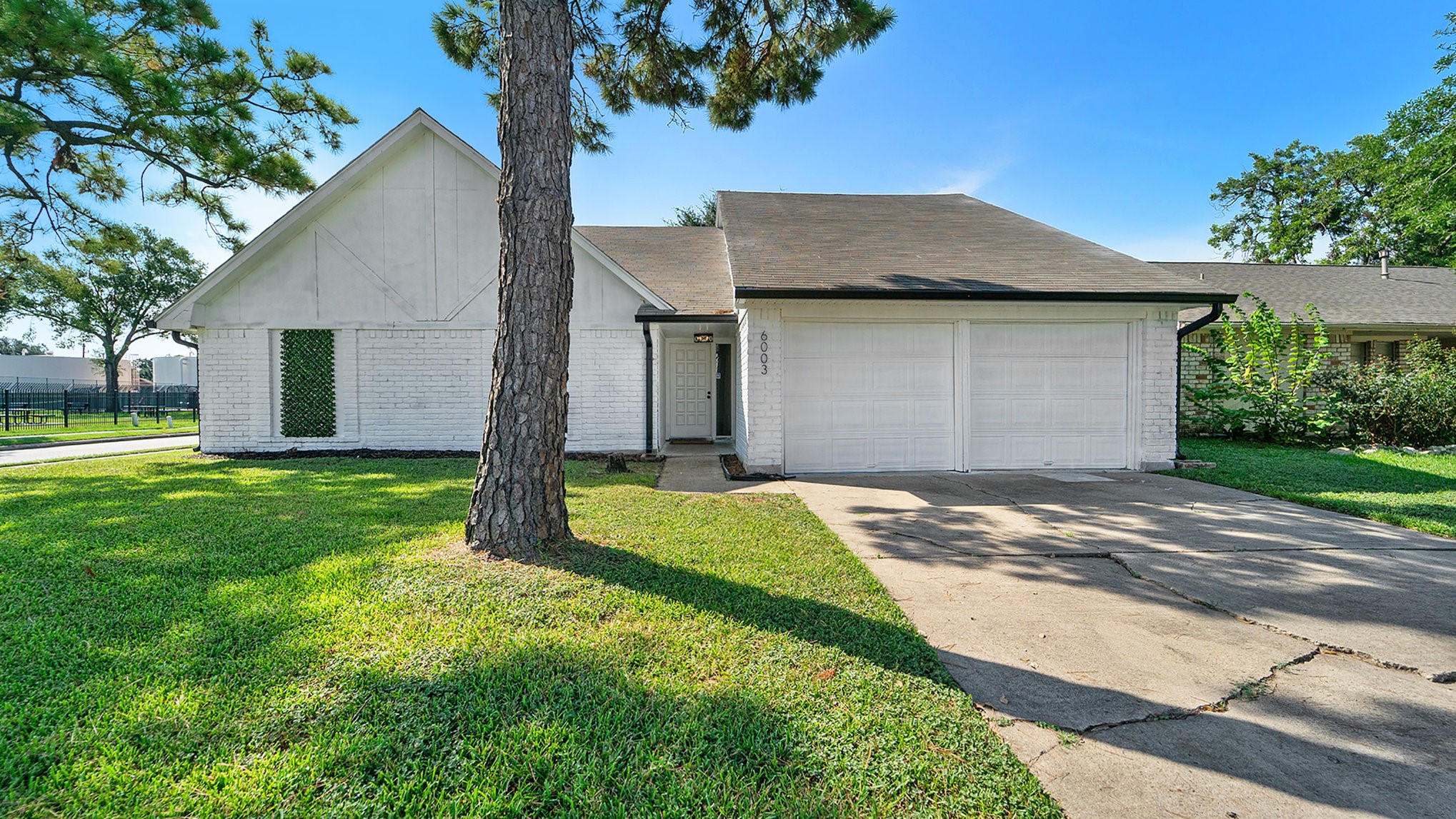 6003 Maywood Forest Drive Houston TX 77088