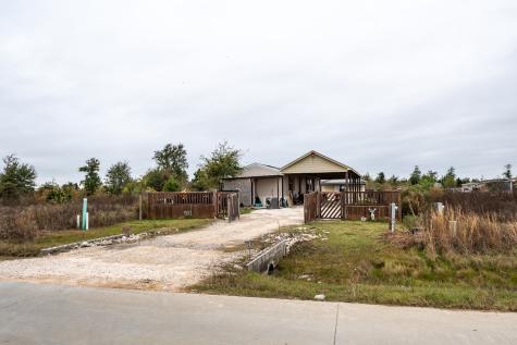 905 Road 5500 Cleveland TX 77327