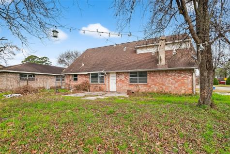 8438 Gallahad Street Houston TX 77078