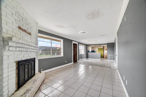 8438 Gallahad Street Houston TX 77078
