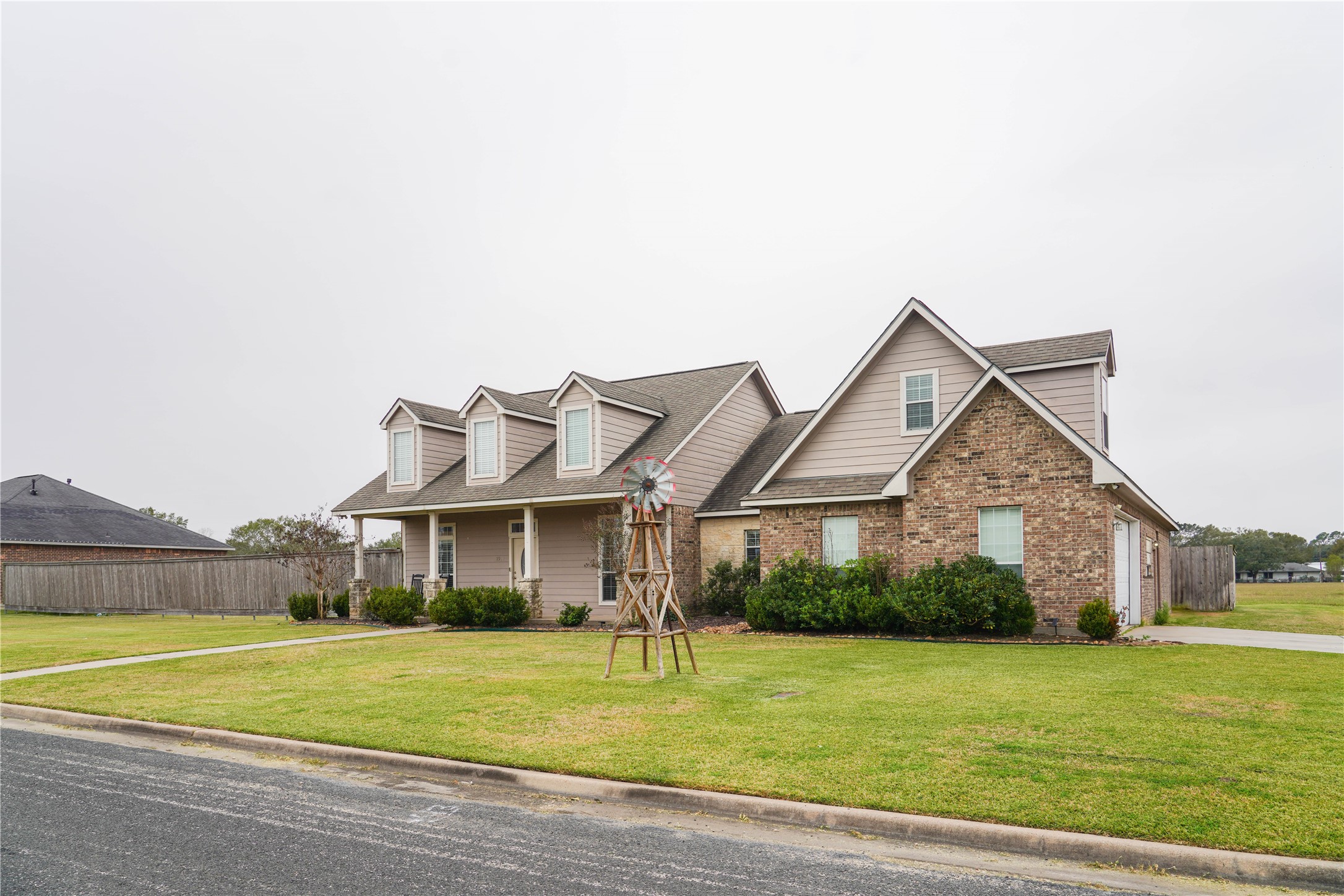 1911 Lynn Street El Campo TX 77437
