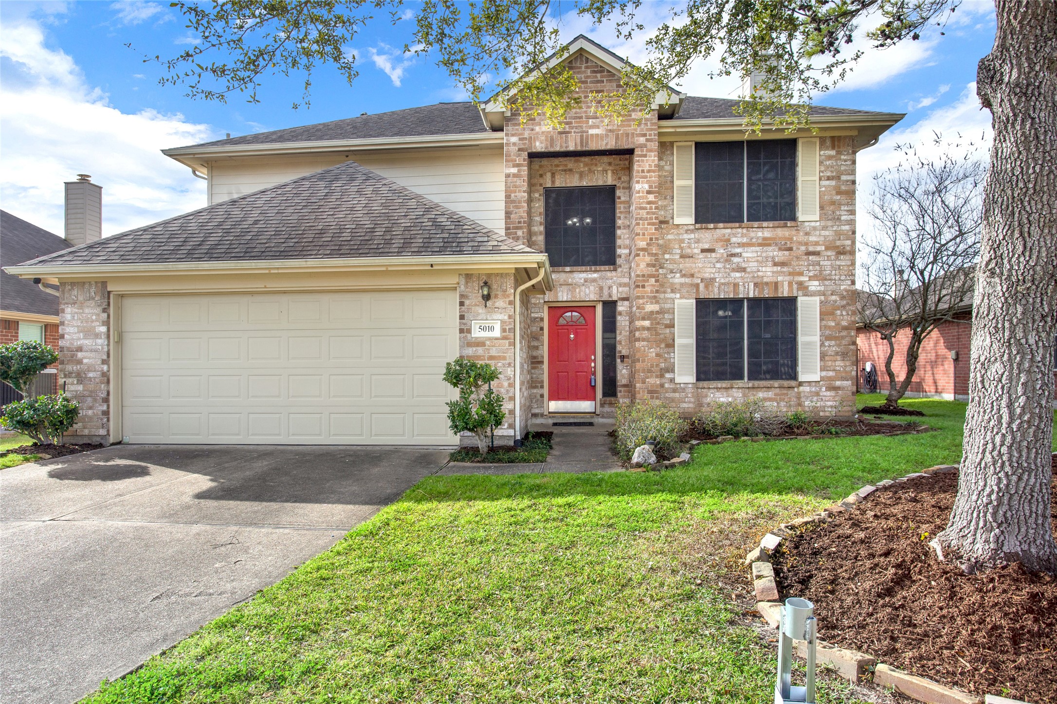 5010 Lockhart Drive Pearland TX 77584