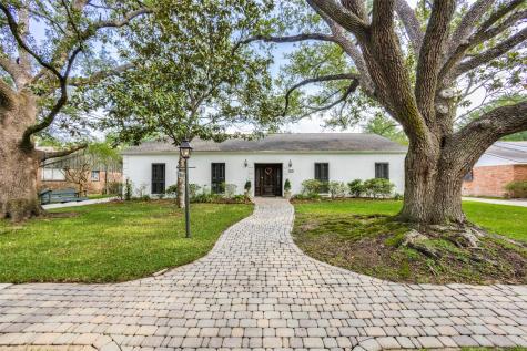 10610 Piping Rock Lane Houston TX 77042
