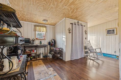 25 Pine Prairie School Road Huntsville TX 77320