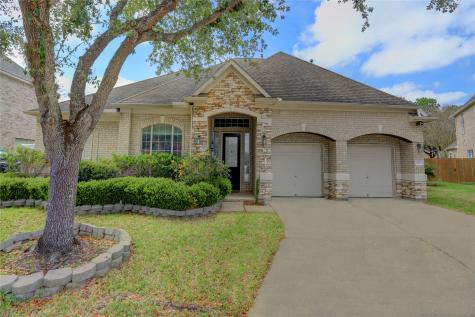 2102 Windy Shores Drive Pearland TX 77584