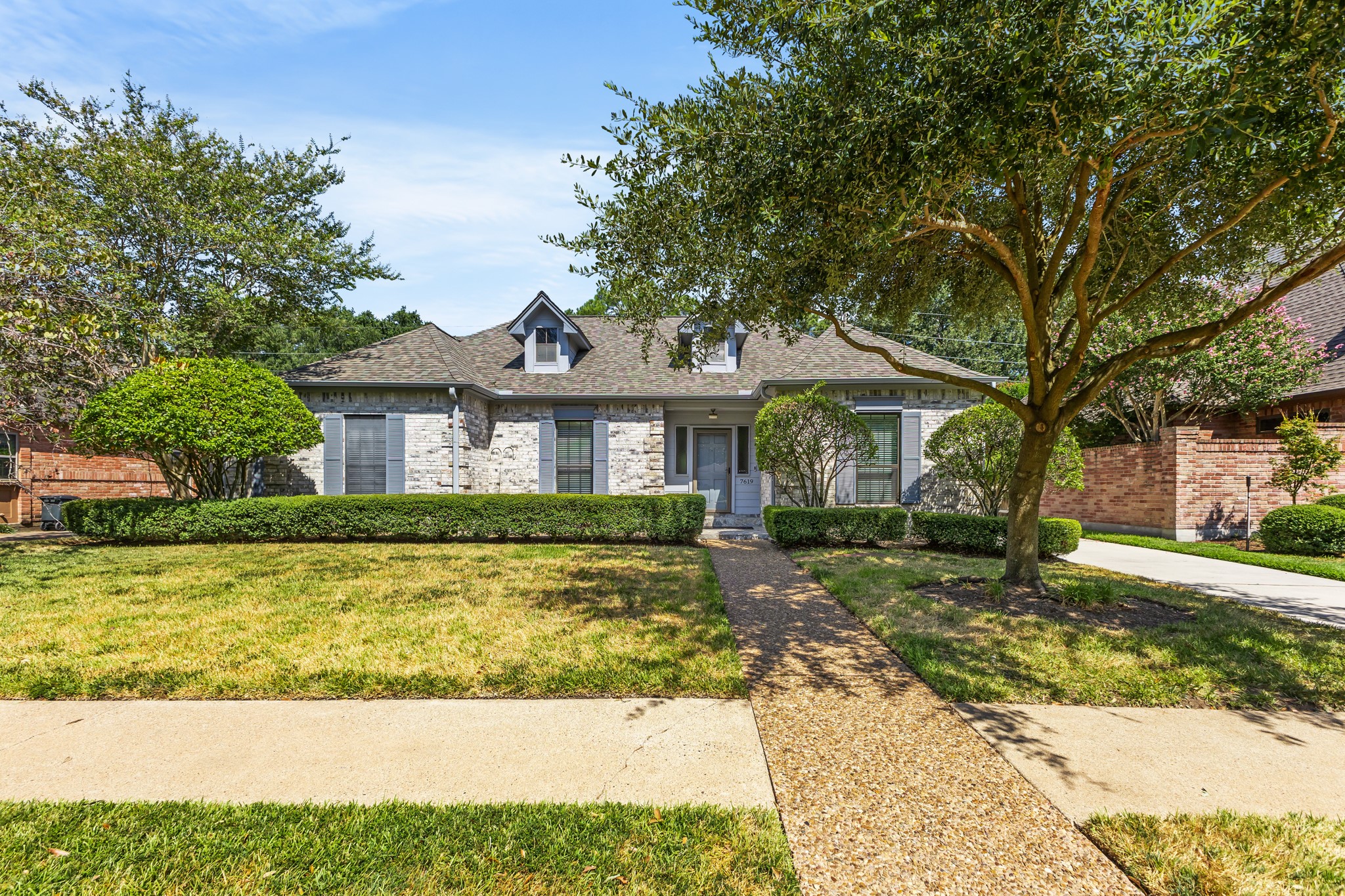 7619 Club Lake Drive Houston TX 77095