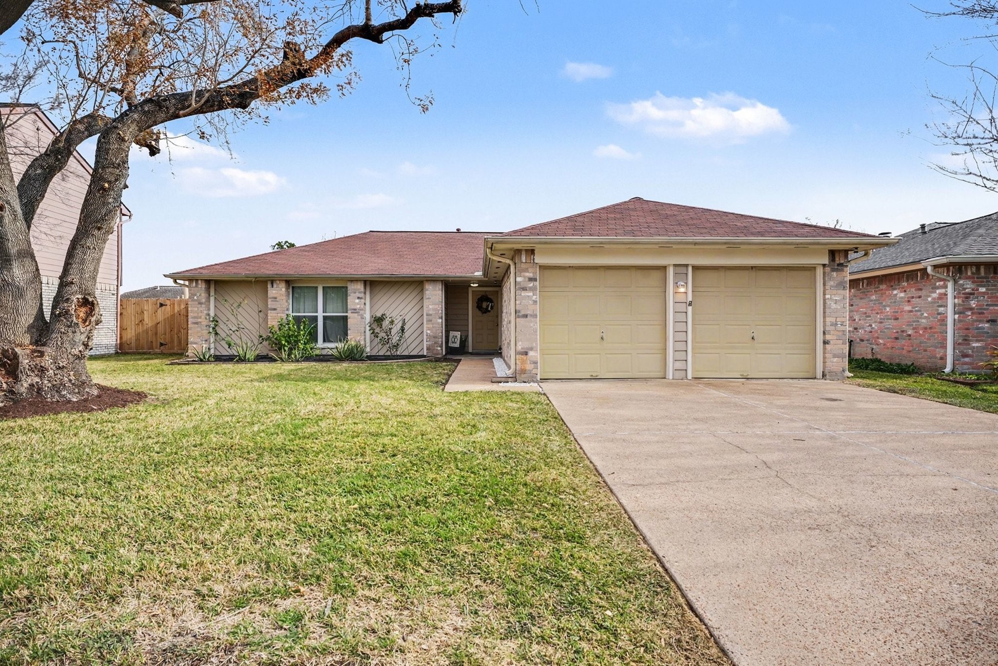 754 Sugar Hill Drive La Porte TX 77571