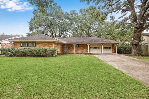 5119 Beechnut Street Houston TX 77096