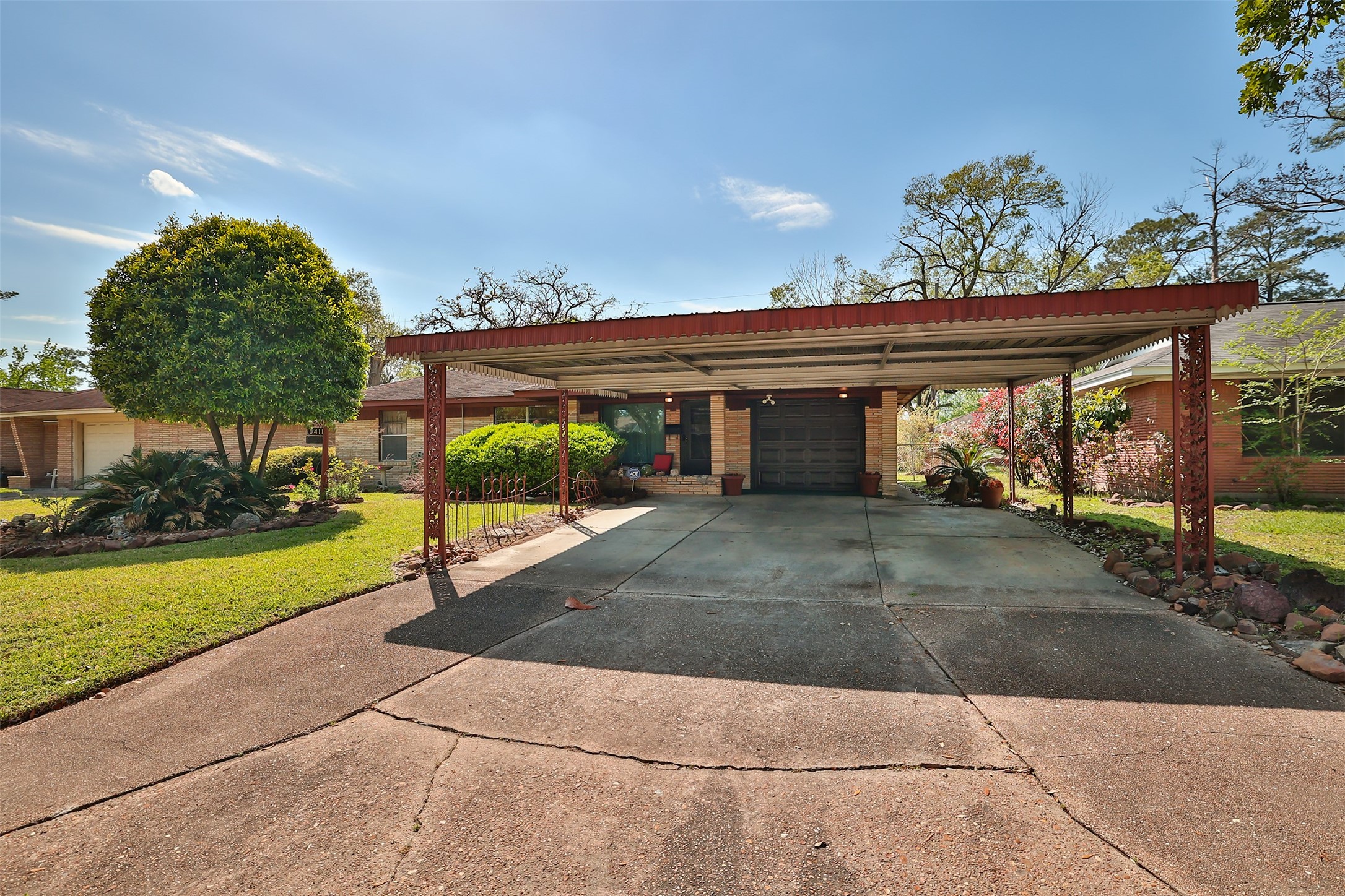 10411 Rockaway Drive Houston TX 77016