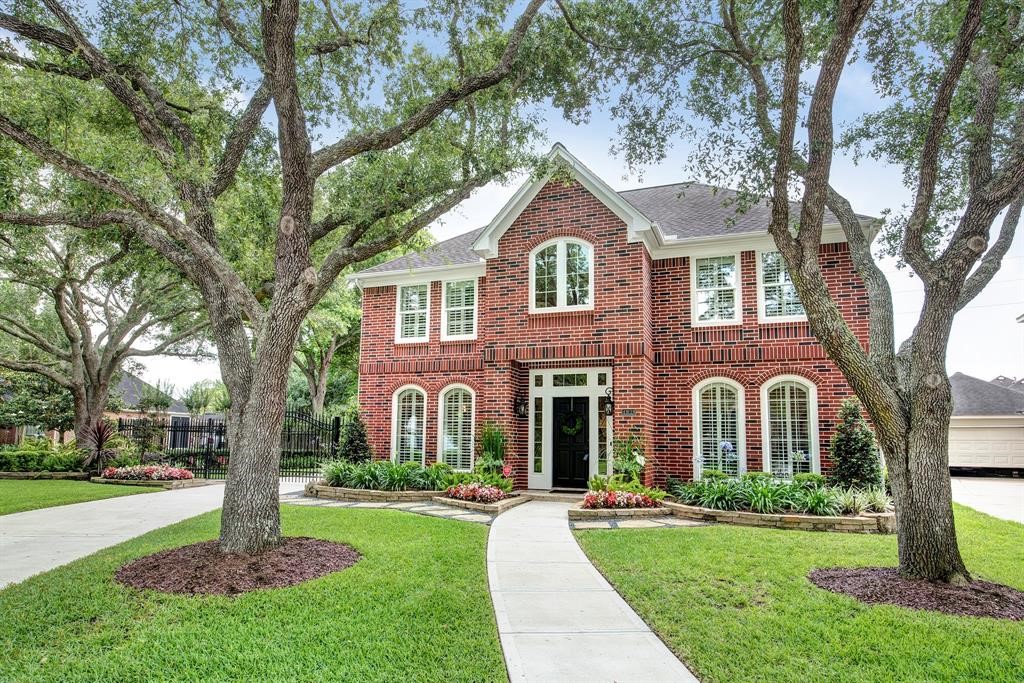 4938 Glen Hollow Street Sugar Land TX 77479