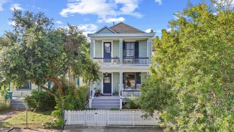 3722 Avenue M 1/2 Galveston TX 77550