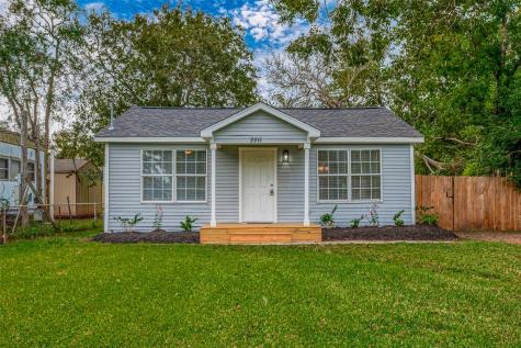 2211 Pessara Street La Marque TX 77568