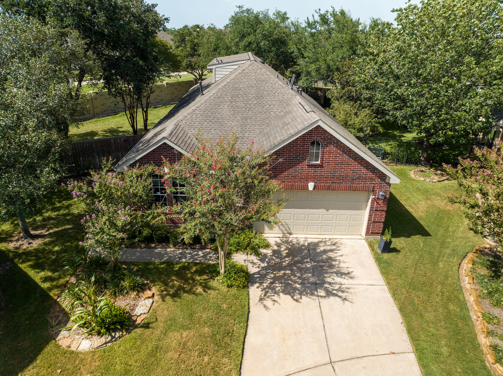 2102 W Marsala Drive Pearland TX 77581