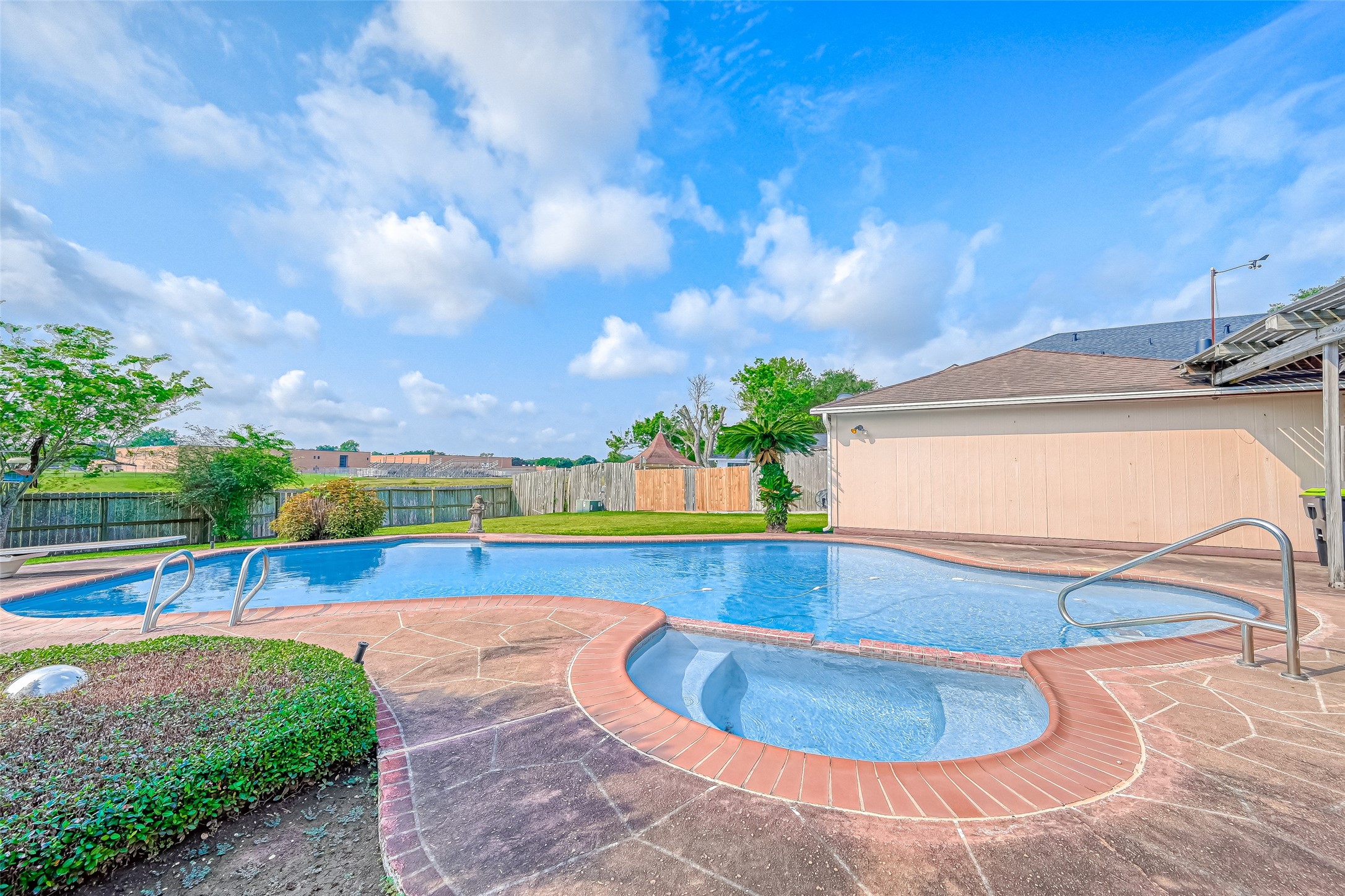 3811 Pleasant Valley Drive Missouri City TX 77459