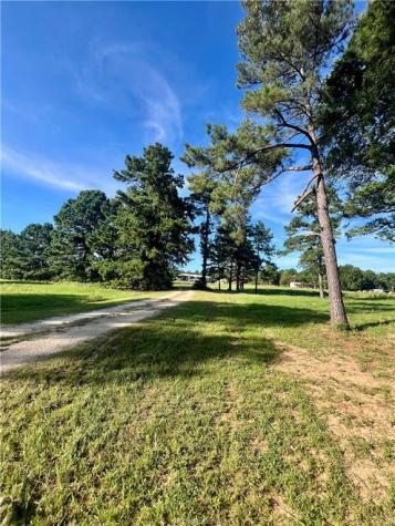 12419 Private Road 1390 Centerville TX 75833