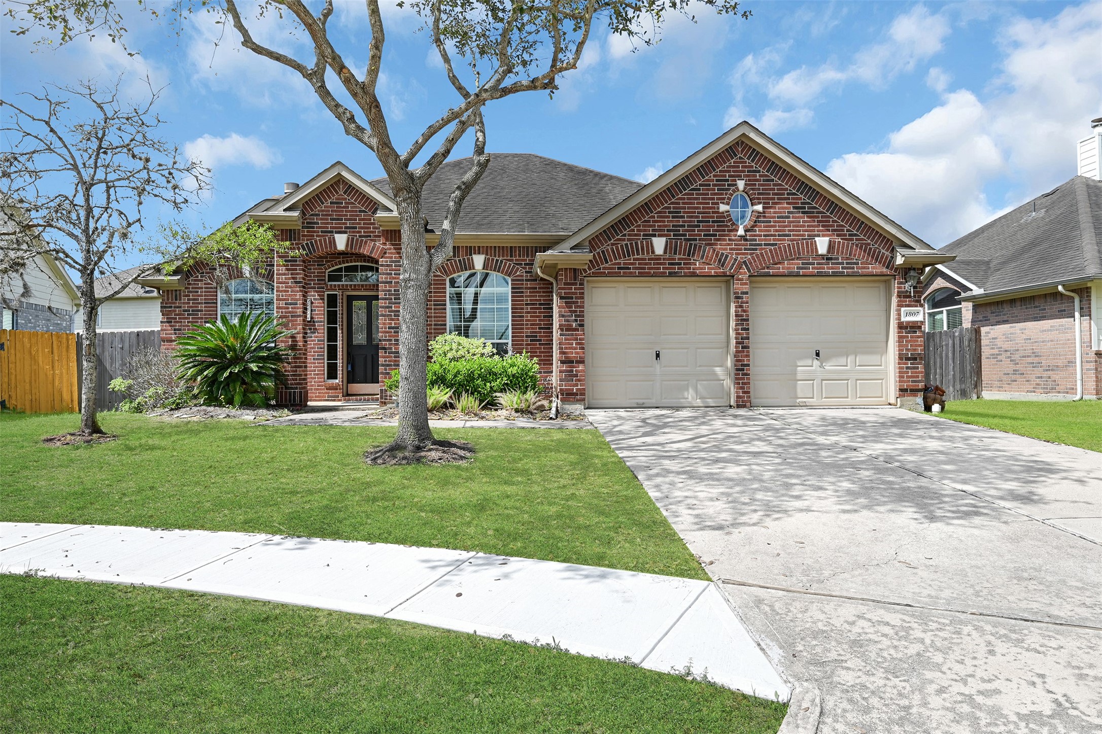1807 Stoneleigh Court Sugar Land TX 77479