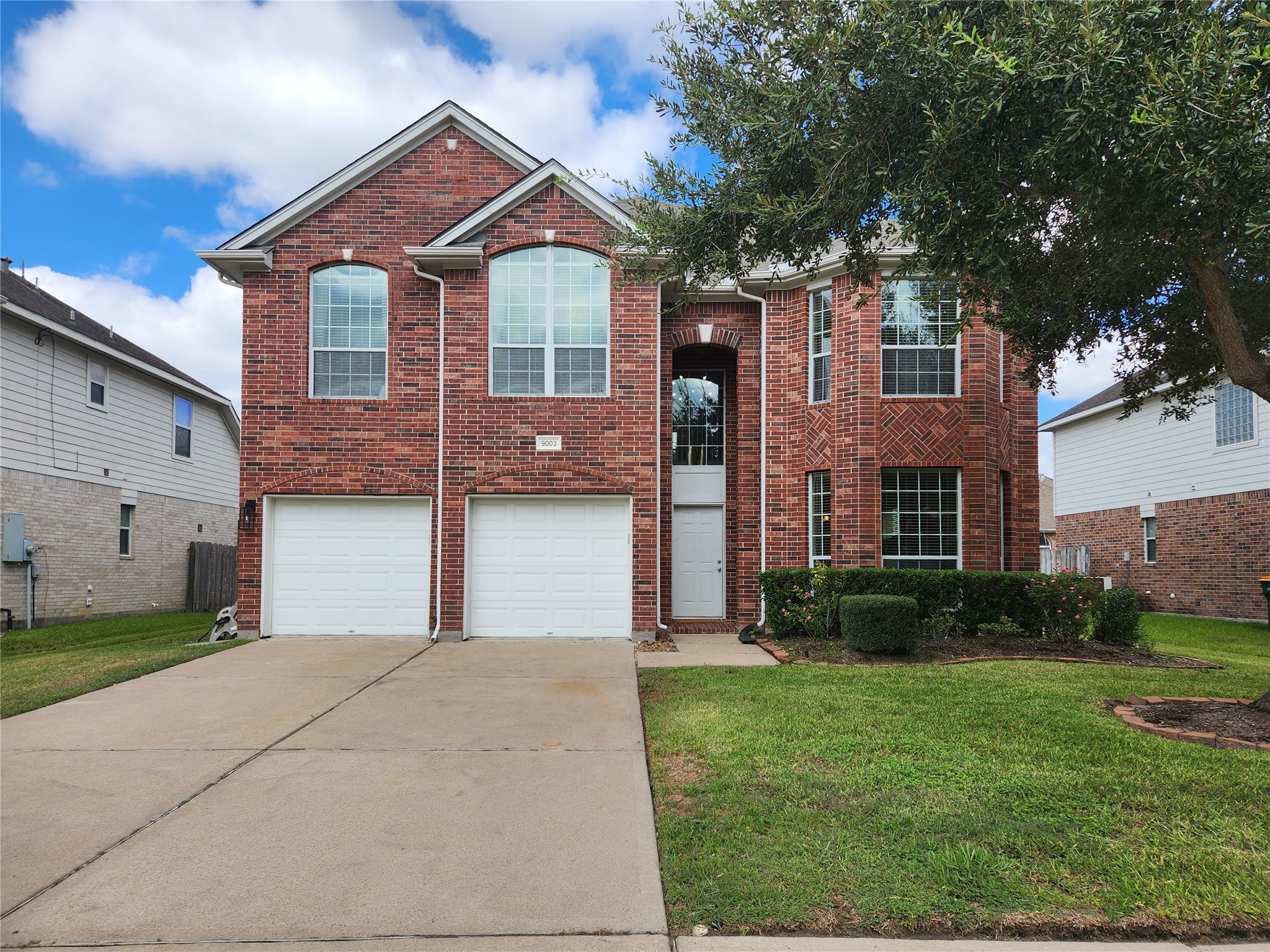 9003 Sunrise Trail Pearland TX 77584