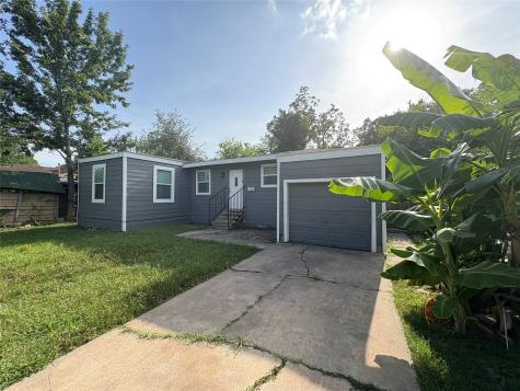 710 Charles Street Pasadena TX 77506