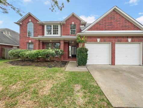 4038 Stonehurst Drive Pearland TX 77584