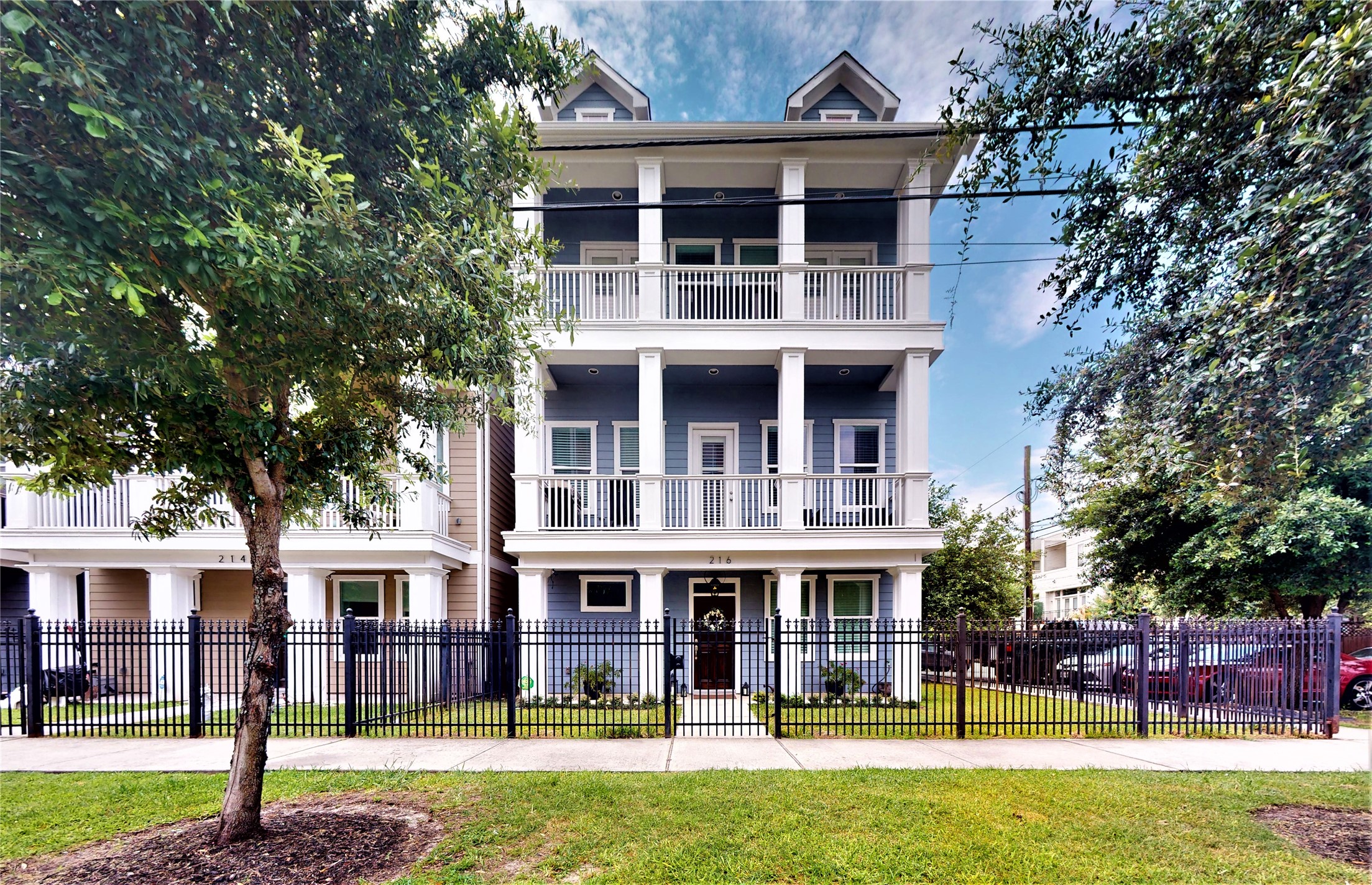216 W 6th Street Houston TX 77007