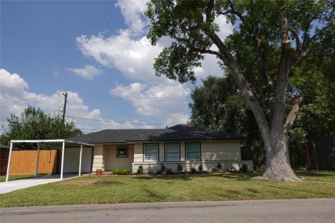 6006 Carew Street Houston TX 77074
