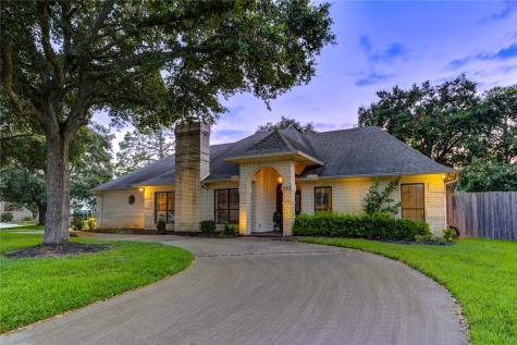 15810 S Barkers Landing Road Houston TX 77079