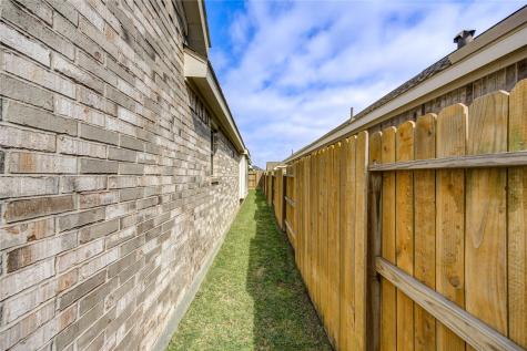 224 Catalina Cove Drive Katy TX 77493