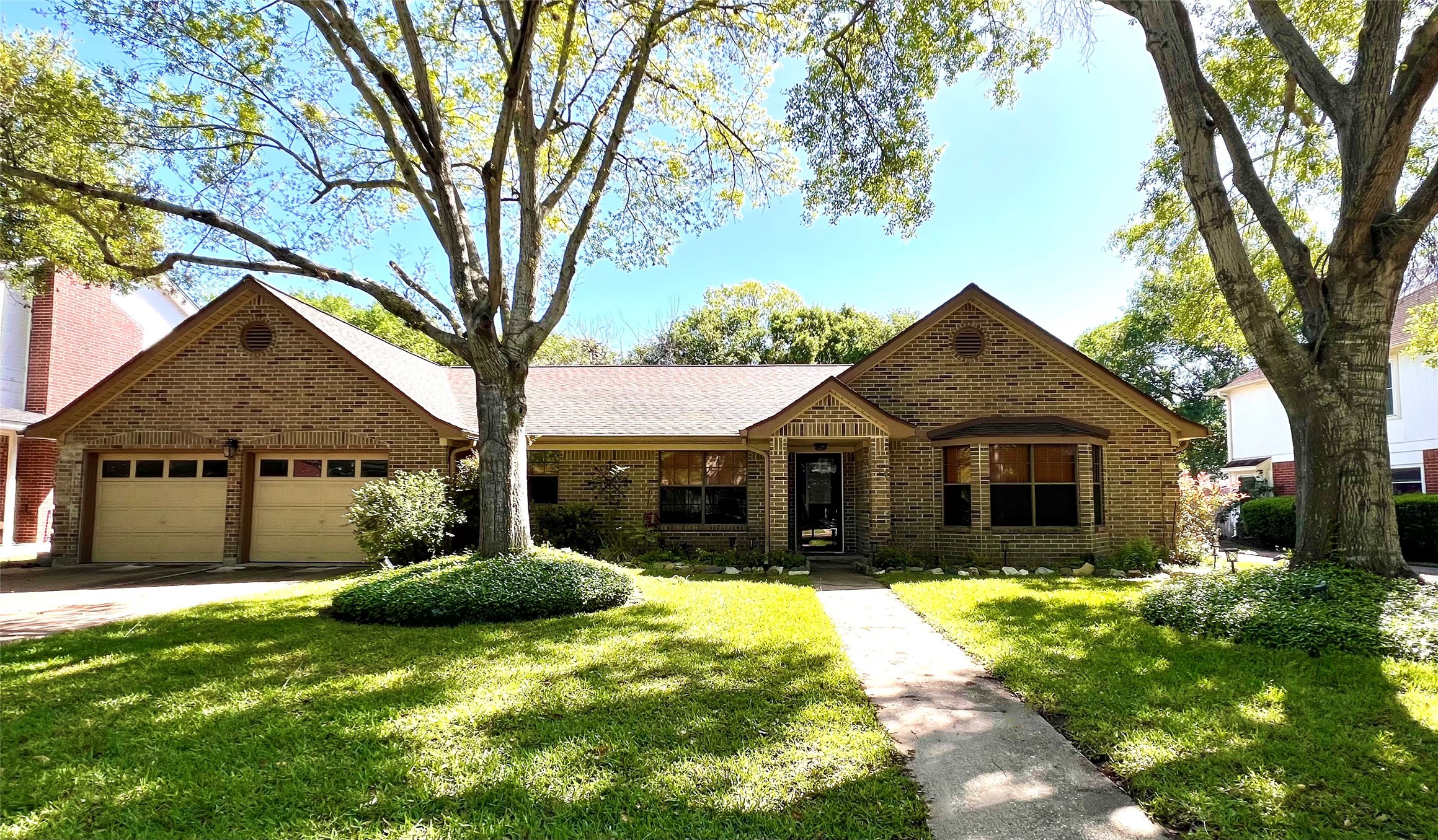 714 W Green Belt Drive Sugar Land TX 77498