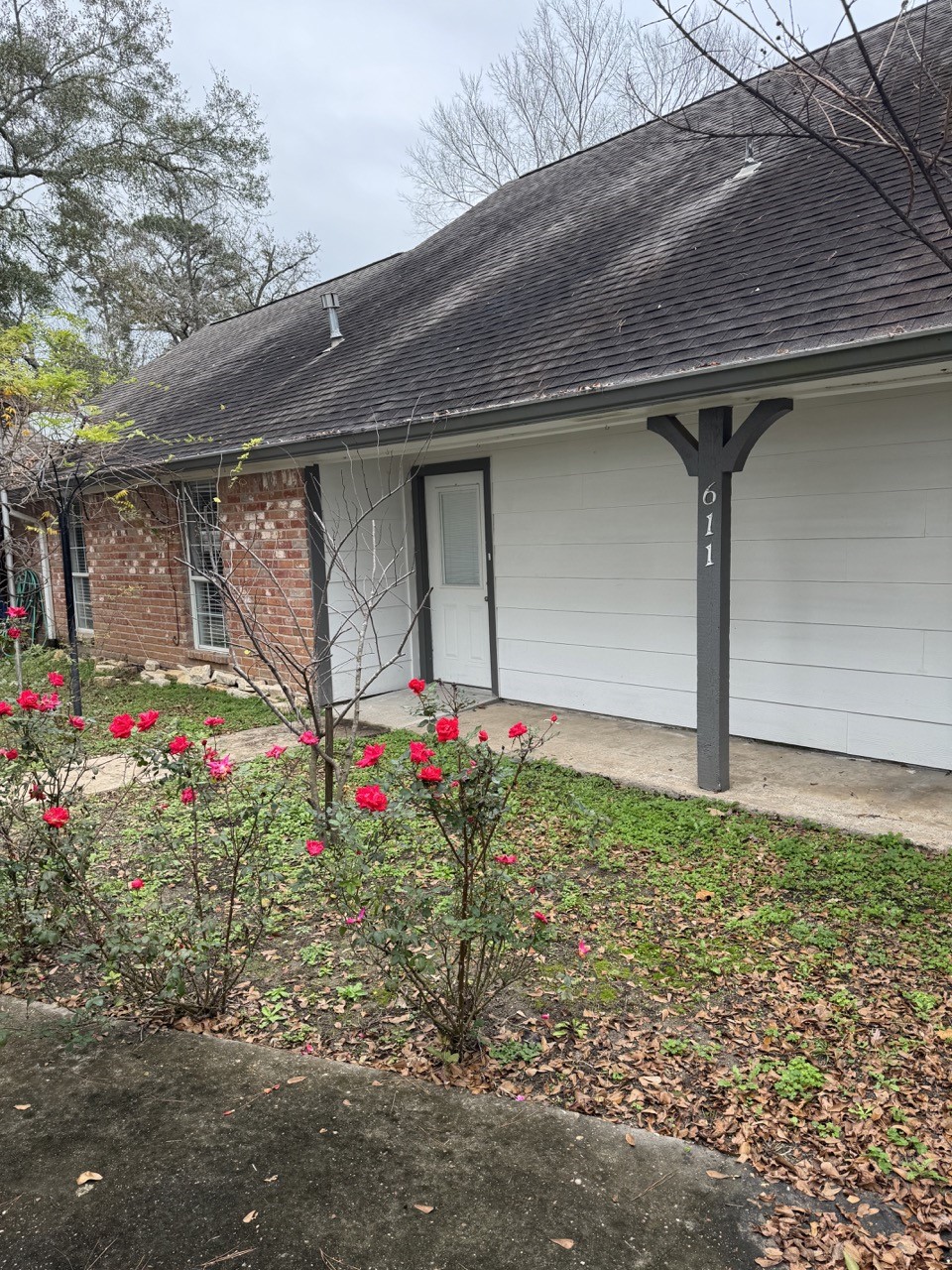 611 Sycamore Drive Conroe TX 77302
