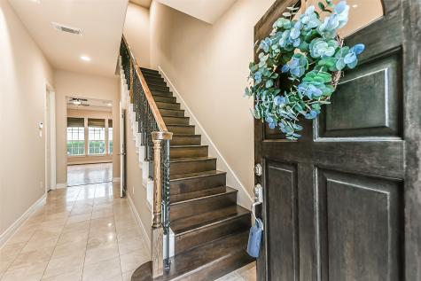 11010 Sherwood Ridge Drive Houston TX 77043