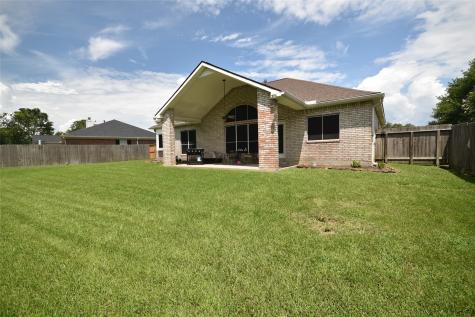 5113 Greenwater Drive Willis TX 77318