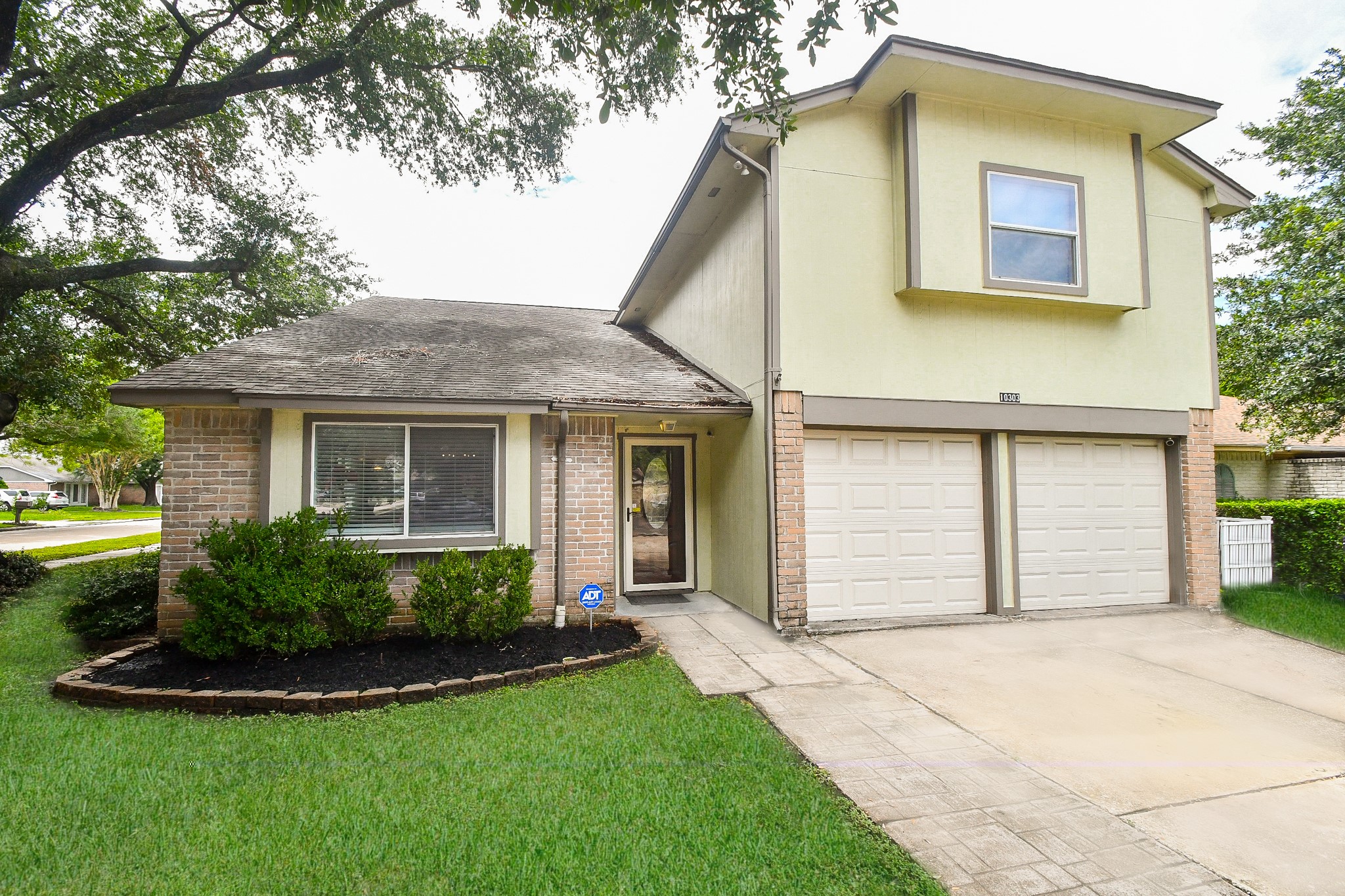 10303 Oak Limb Drive Houston TX 77065