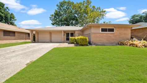 8111 Delwin Street Houston TX 77034