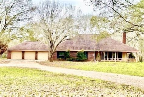 327 County Road 735 Angleton TX 77515