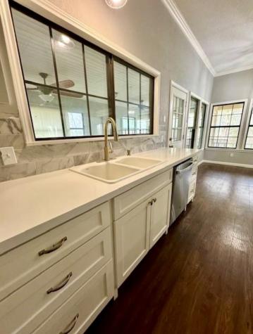 327 County Road 735 Angleton TX 77515