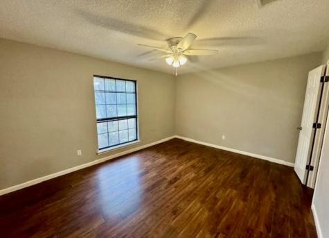 327 County Road 735 Angleton TX 77515