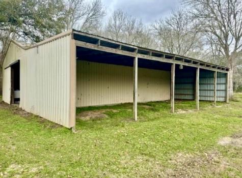 327 County Road 735 Angleton TX 77515