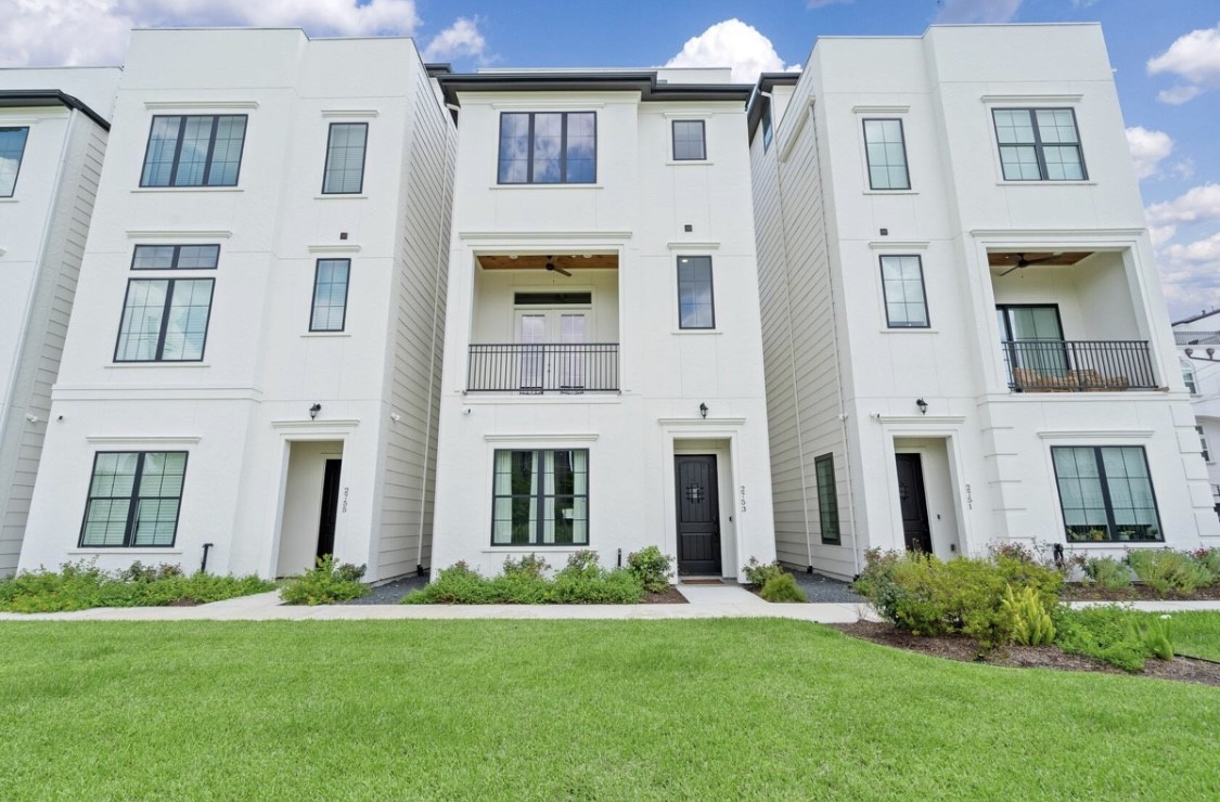 2753 Freund Street Houston TX 77003